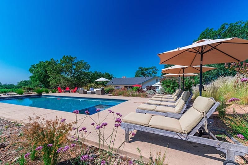 15711-Sonoma-Hwy-291 Paresa - Poolside.