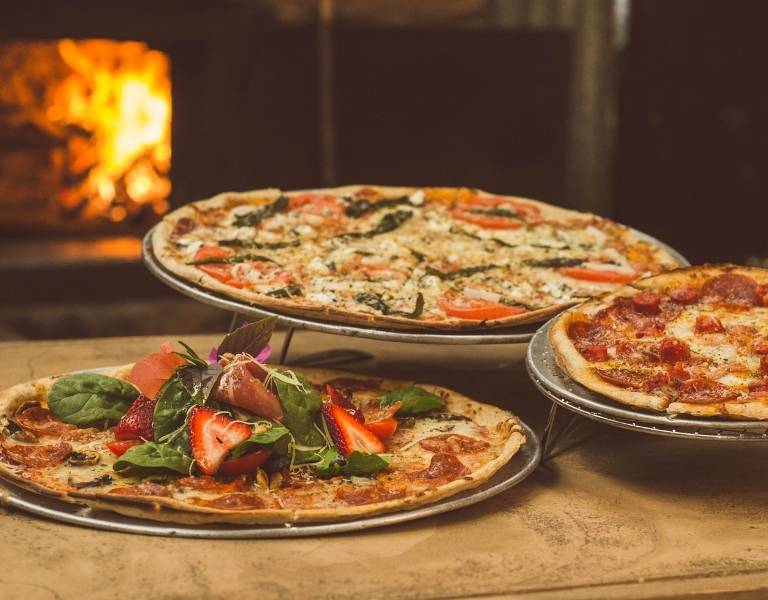 Photo of pizza at Italian restaurants in Sonoma