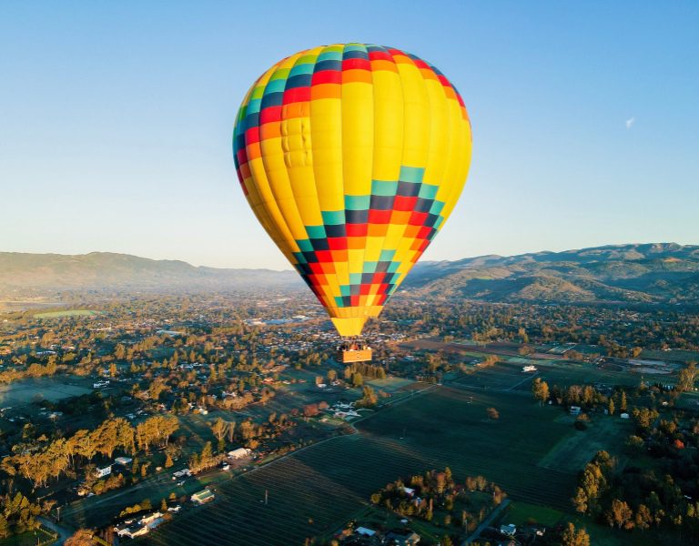 couple takes a hot air balloon ride in sonoma