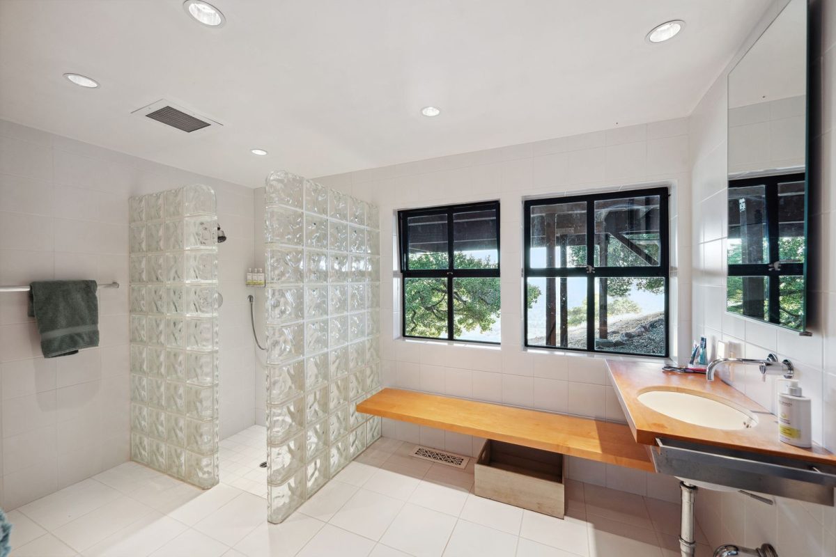 Bart 28 | Woodfield Properties