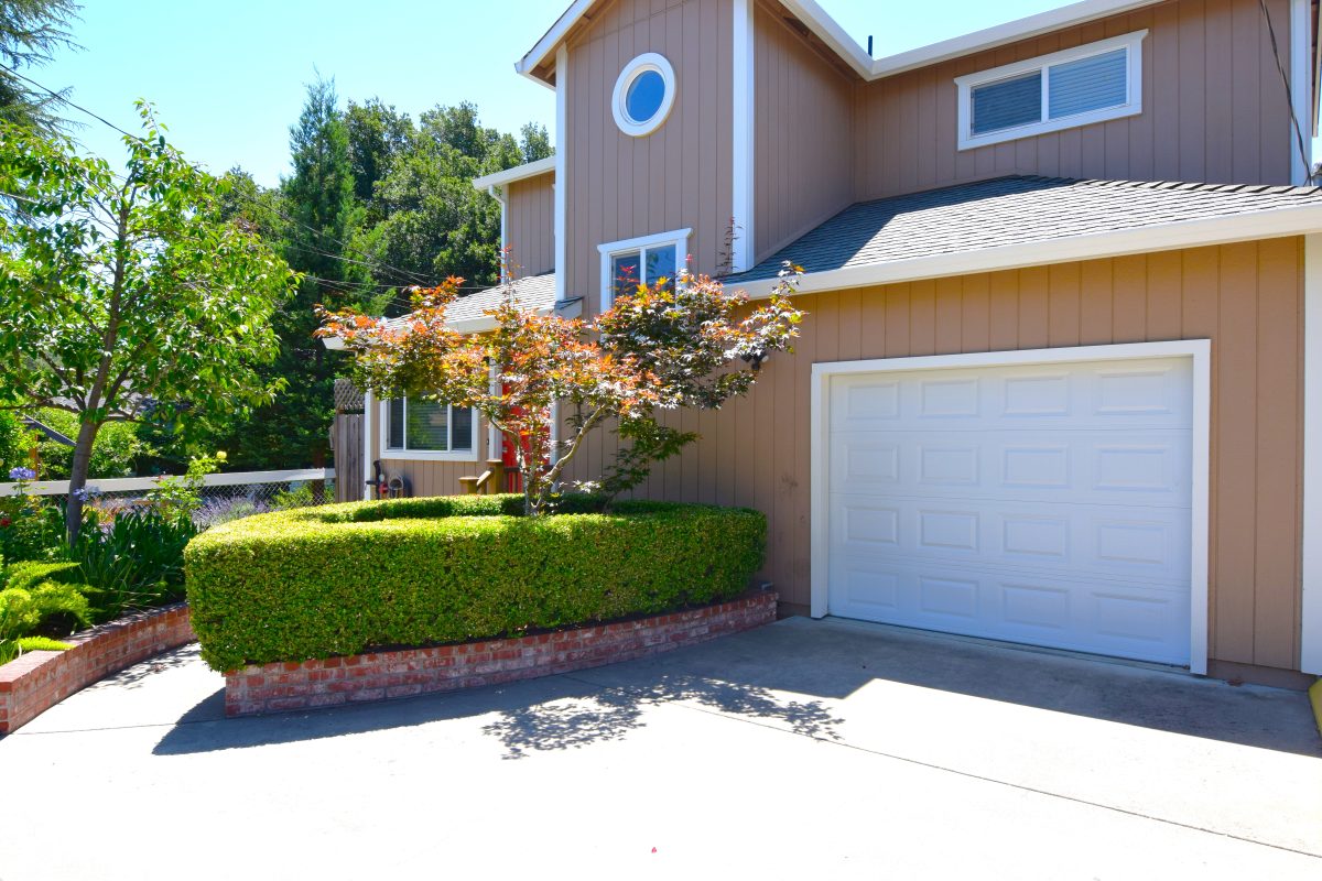 Mountain 2 | Woodfield Properties