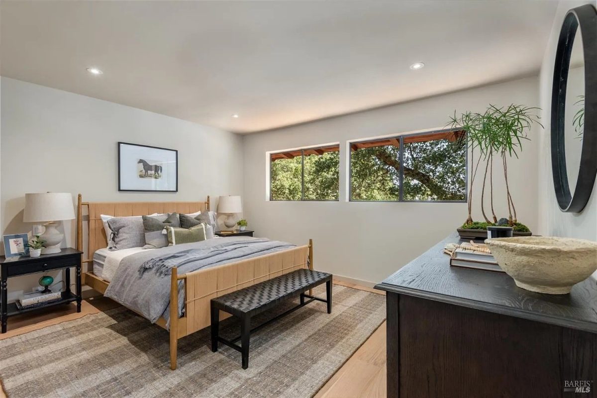 WhiteOak 12 | Woodfield Properties