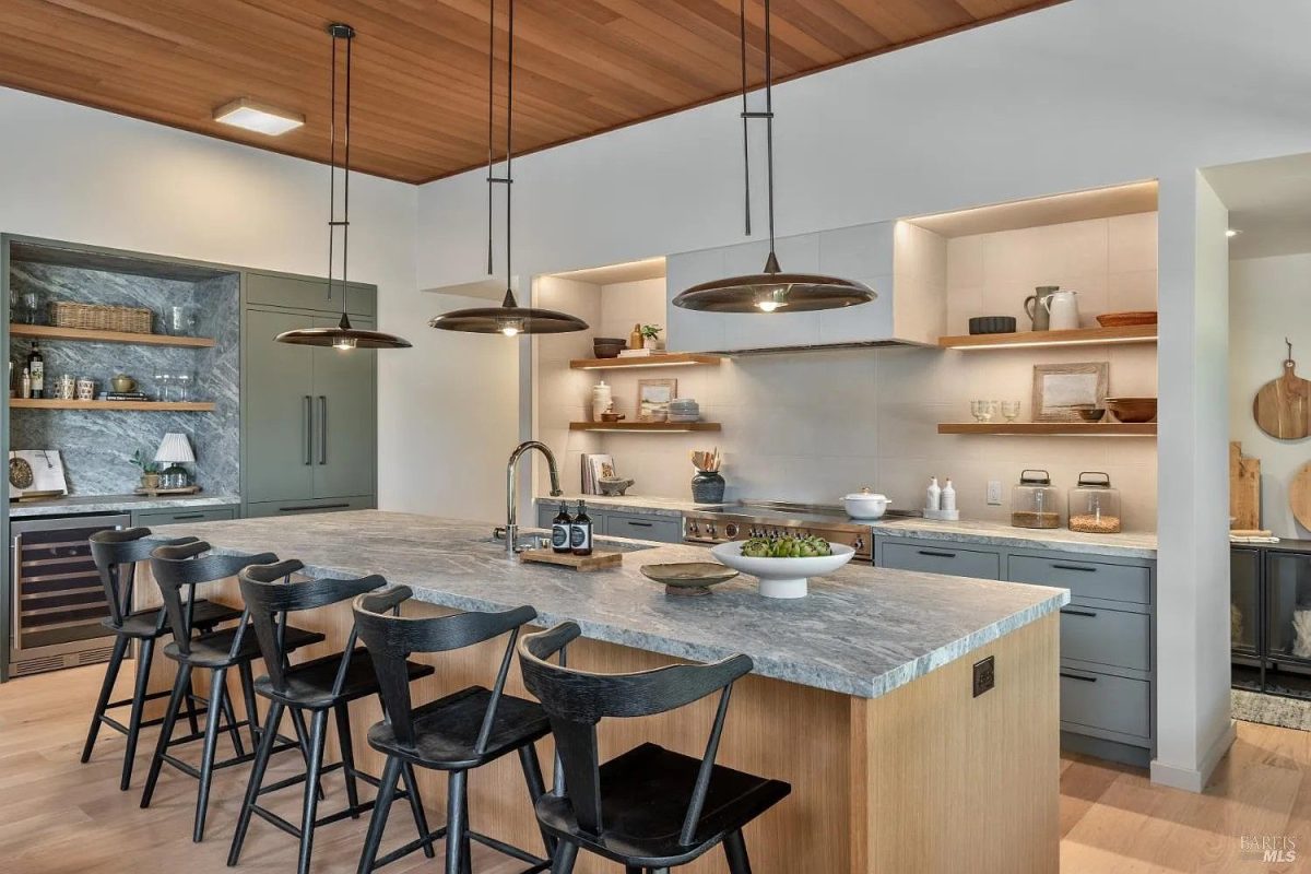 WhiteOak 23 | Woodfield Properties