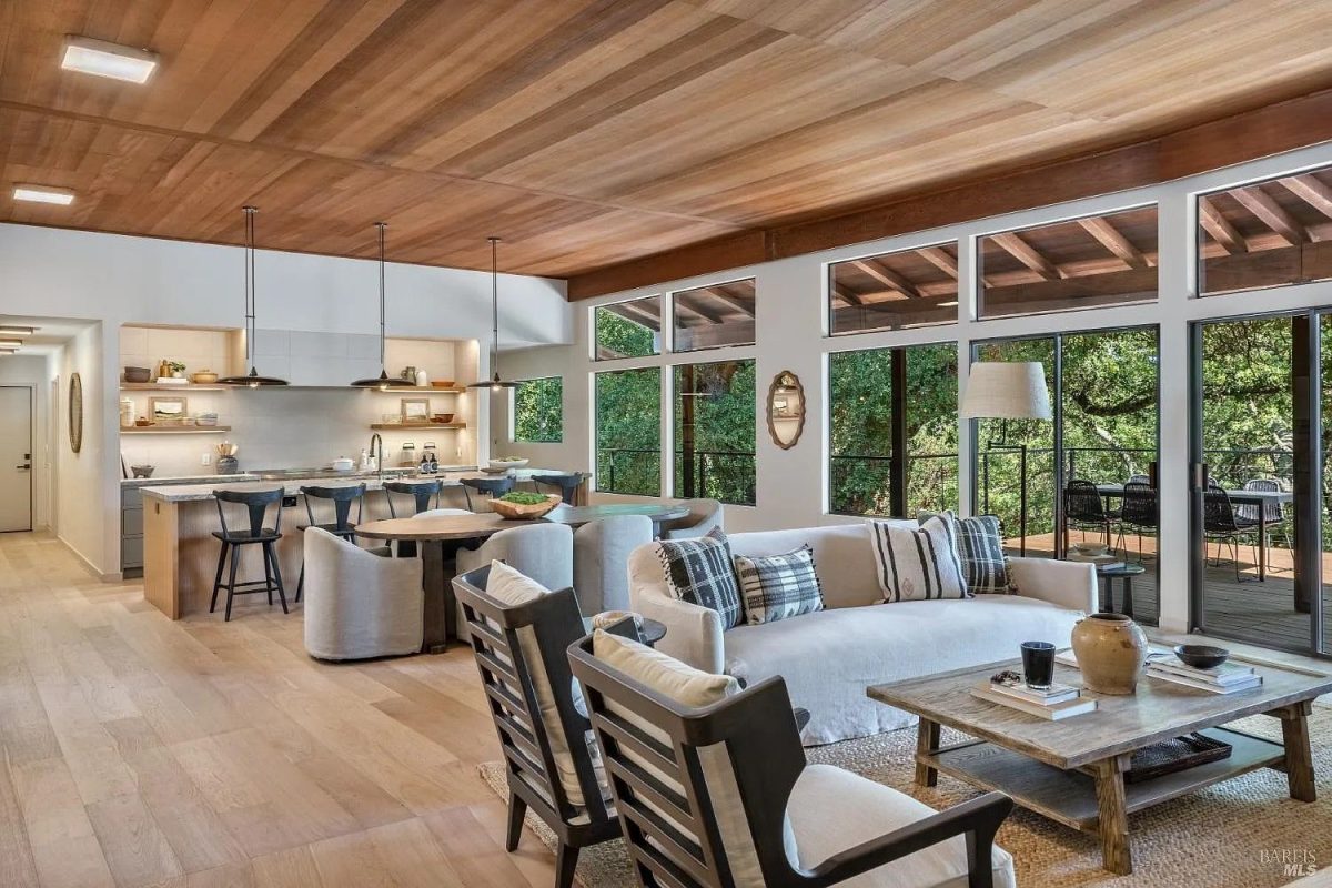 WhiteOak 24 | Woodfield Properties