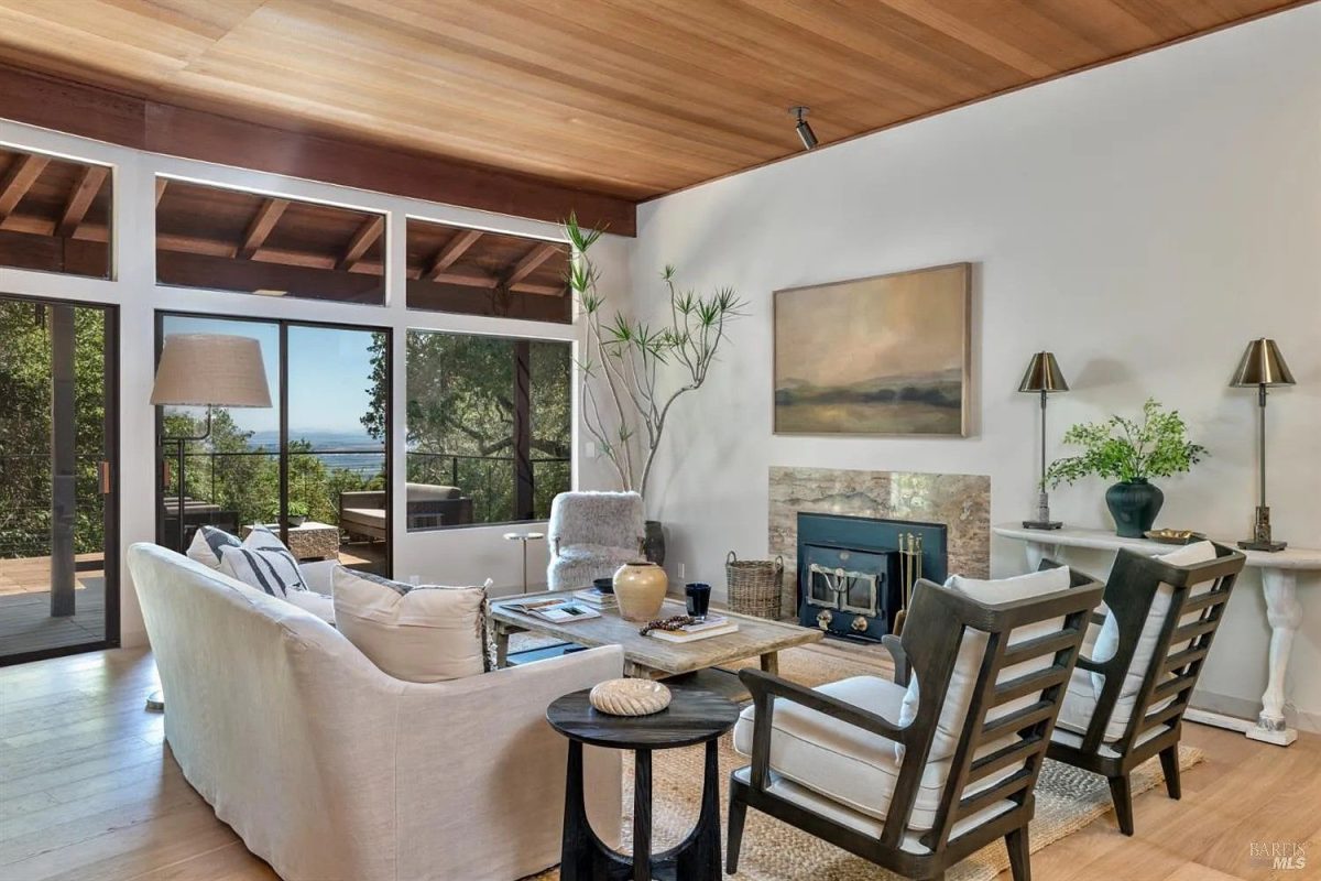 WhiteOak 25 | Woodfield Properties