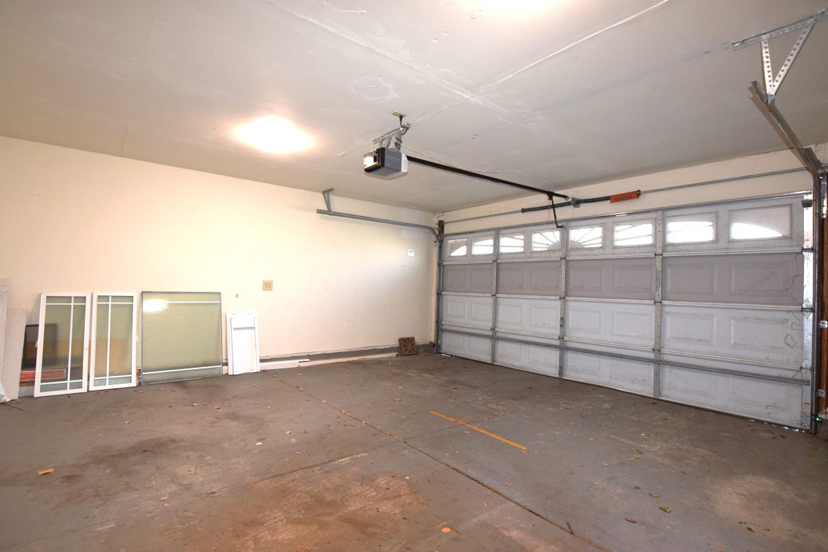 Yount 6 | Woodfield Properties